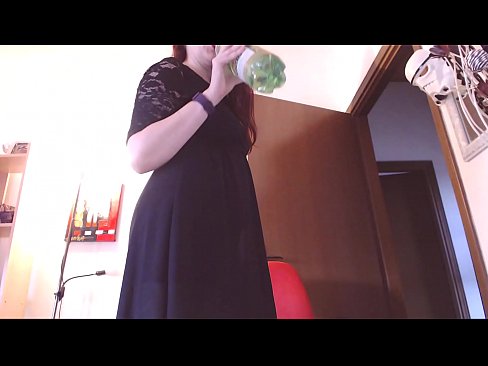 ❤️ Submisivní otrokyně, která miluje špinavé a svůdné kalhotky, je po zhlédnutí tohoto videa nucena masturbovat! ️ Šukání video u nás